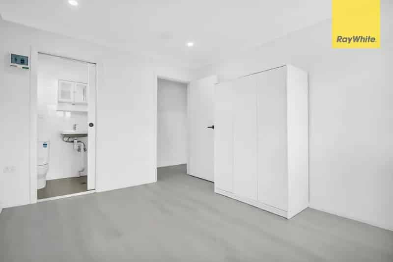 Charming Studio Apartment in a Prime Location