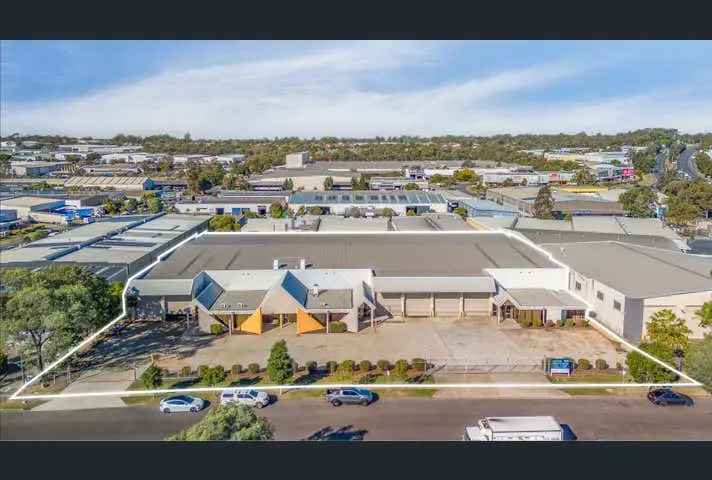 Freestanding Warehouse Acacia Ridge 6000sqm