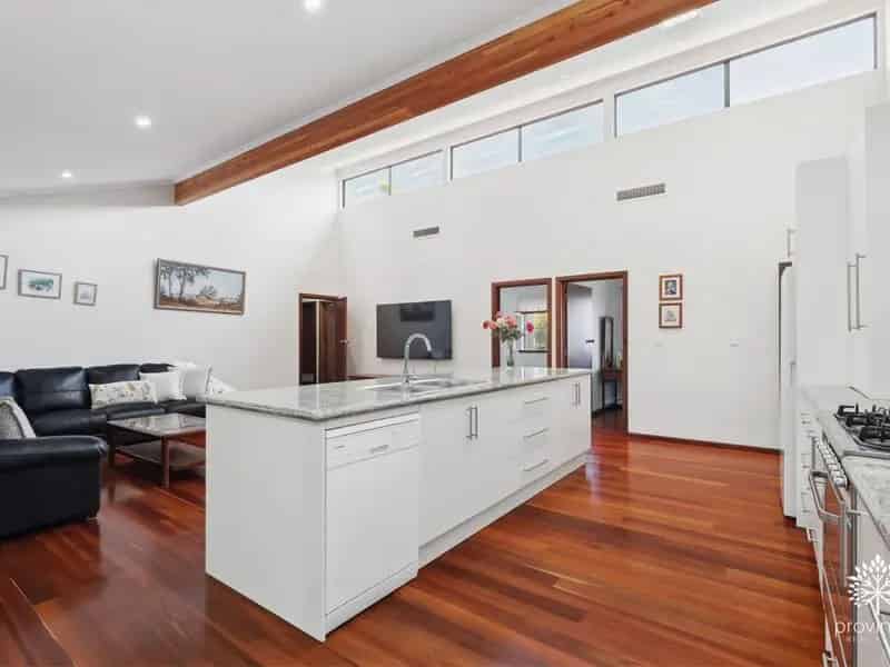 House For Sale , Shire of Mundaring, Western Australia