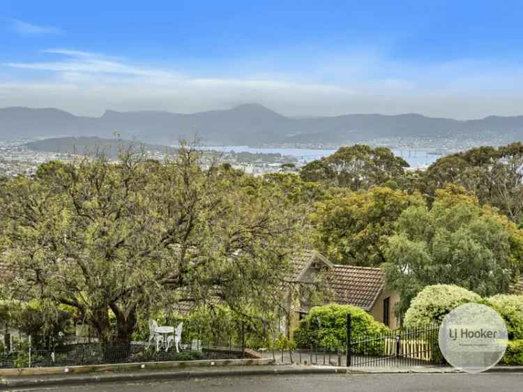 House For Sale in Hobart, Tasmania