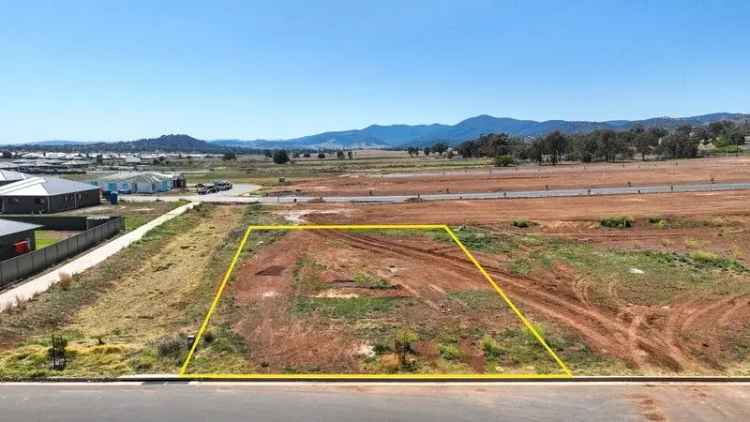 Buy Land in North Tamworth with Large Block and Premium Features