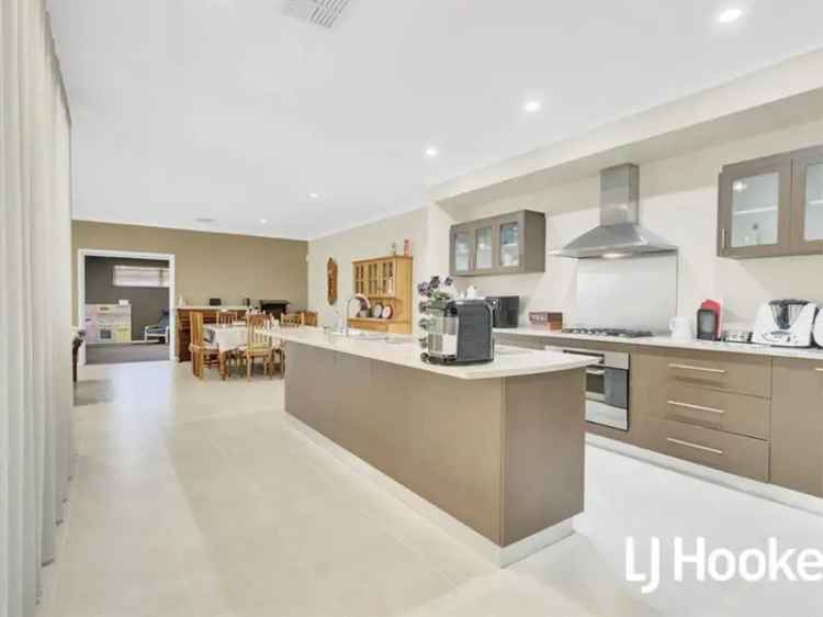 House For Sale in City of Gosnells, Western Australia