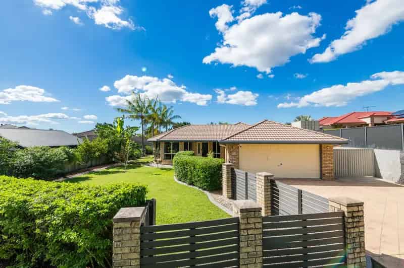 Real Estate For Sale - 10 De Vito Place - Mcdowall , QLD