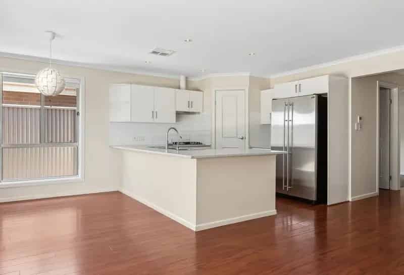Large Four Bedroom Family Home with Stunning Outdoor Entertaining