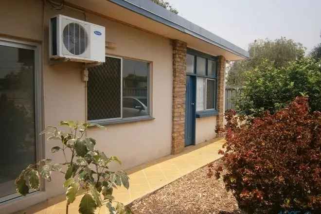 Apartment For Rent , 88, Roberts Street, Melbourne, Victoria