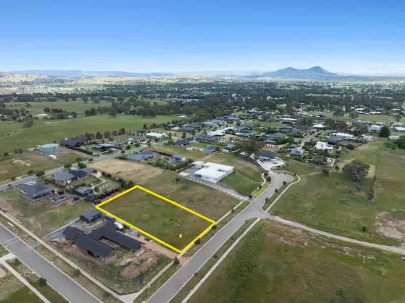 Prime Block, Ready to Build (STCA) with Stunning Rural Views