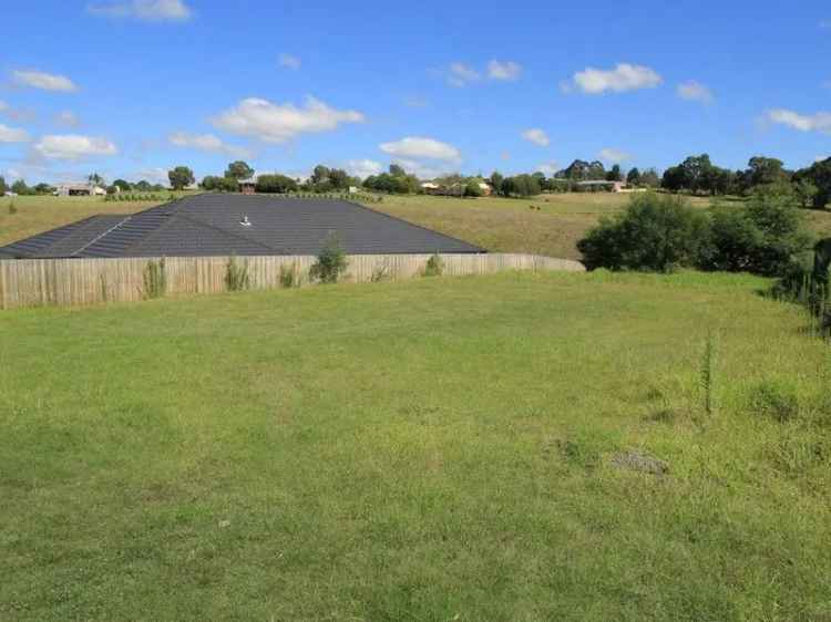 Buy Land in Brookfield Lakes with Stunning Rural Views