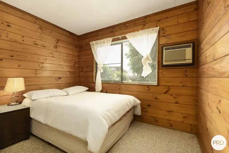 Coastal Charm Meets Convenience Located in the sought-after Bucasia Area
