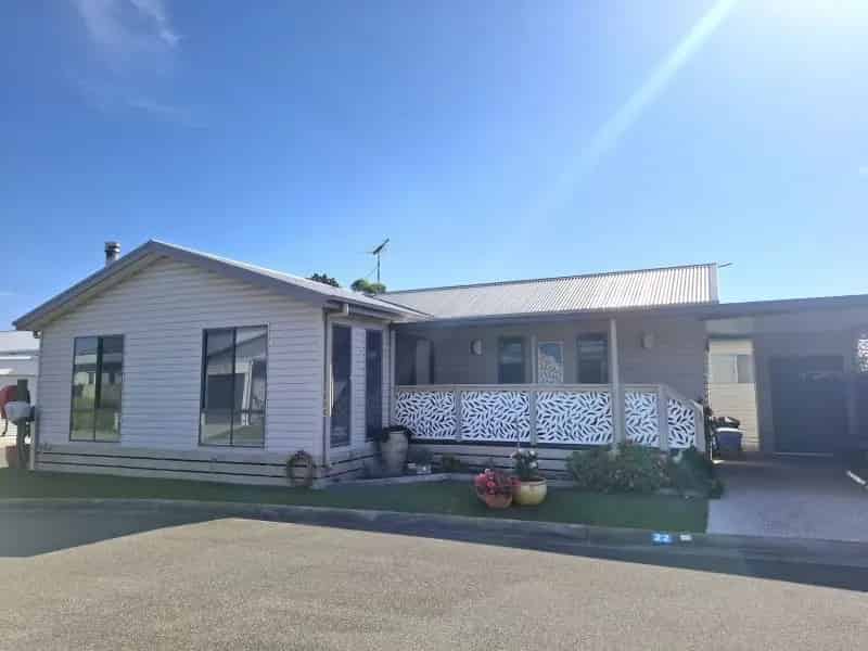 House For Sale , 300, Clifton Avenue, Leopold, Victoria
