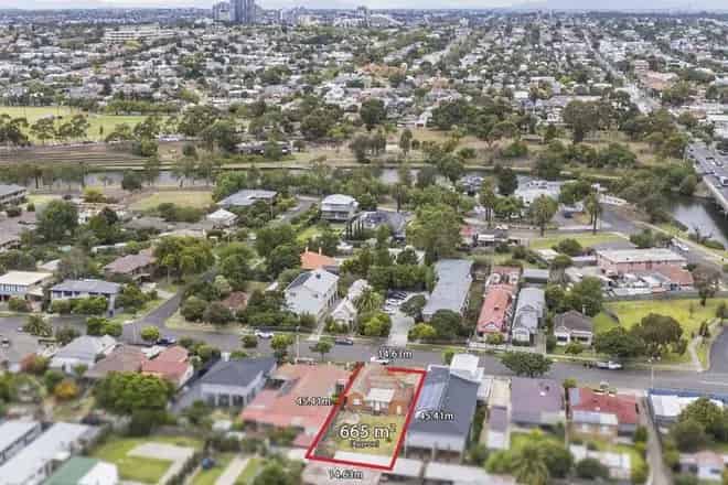 House For Sale , 7, Clyde Street, Melbourne, Victoria