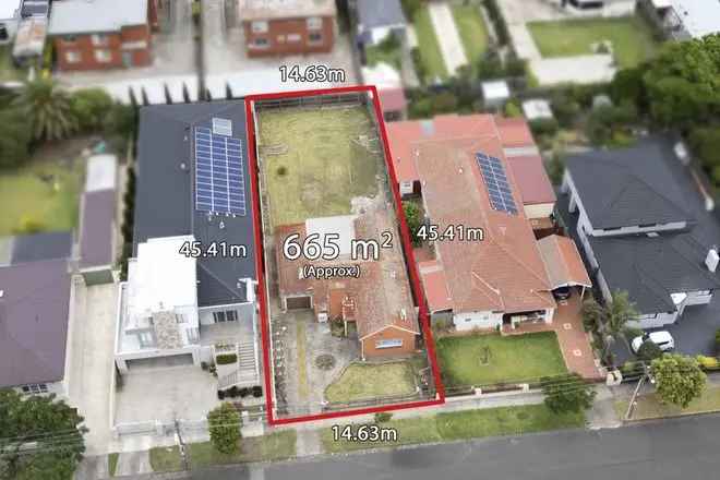 House For Sale in Melbourne, Victoria