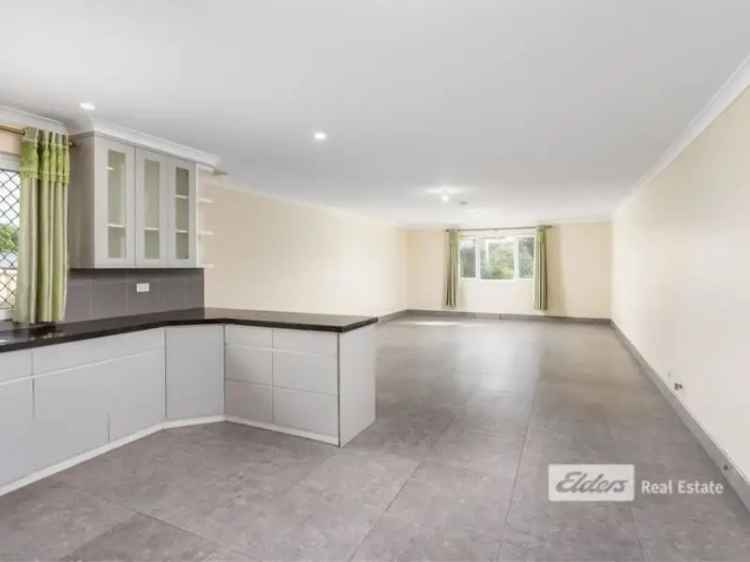 House For Rent in Shire Of Dardanup, Western Australia