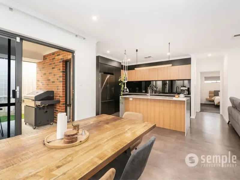House For Sale , City of Cockburn, Western Australia