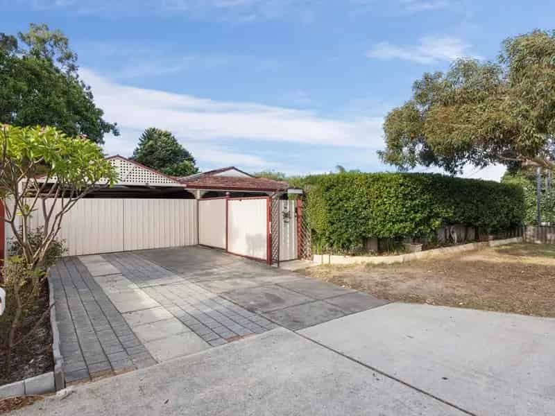 House For Sale , 32, Crandon Street, City of Gosnells, Western Australia