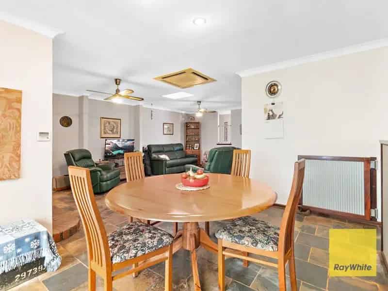 House For Sale , City of Gosnells, Western Australia