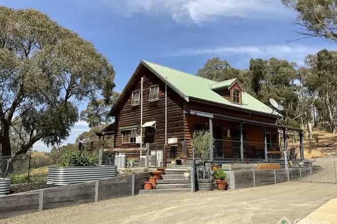 House For Rent , 731, North Creek Road, Shire of Mansfield, Victoria