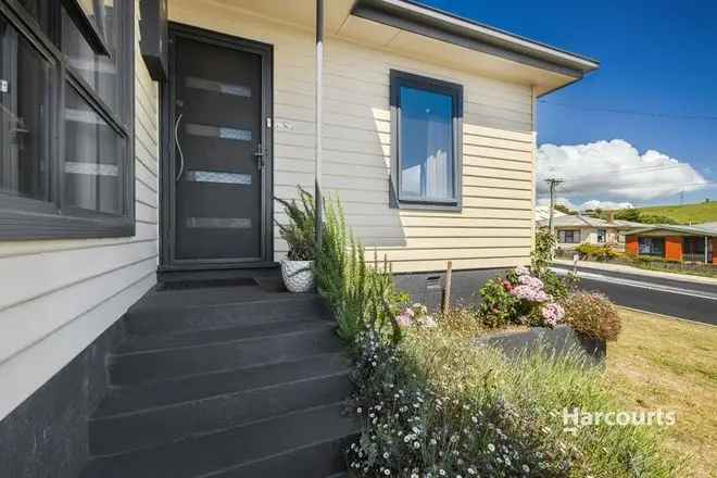 House For Sale in Burnie, Tasmania