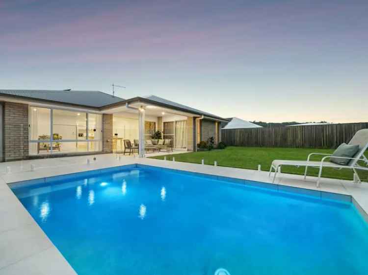 Coastal Hamptons-Style Family Home with Pool