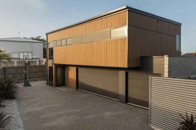 House For Sale in Devonport, Tasmania