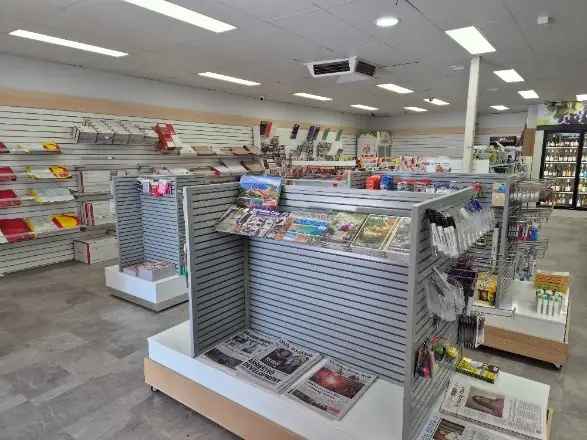 Canberra Western Suburb (ACT) LPO, News Agency and Liquor Store (SP2418)