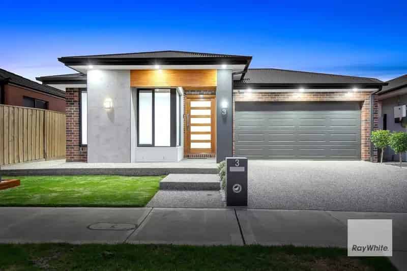 Stylish Family Home with Space, Comfort & Convenience