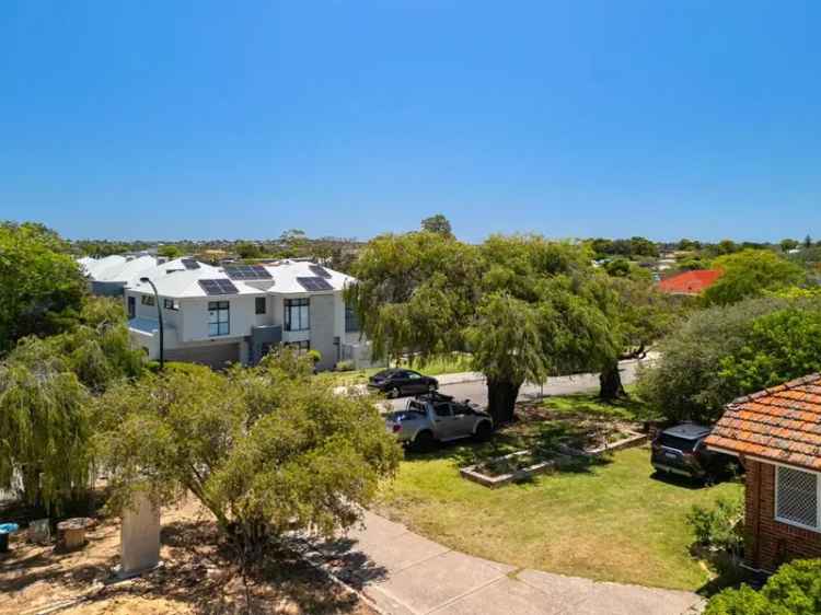 Land For Sale in City of Melville, Western Australia