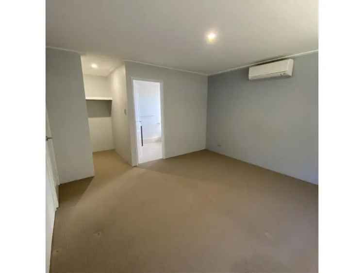 House For Sale in Geraldton, Western Australia