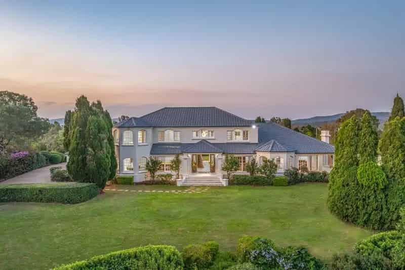House For Sale , 17, Leatherwood Place, City of Brisbane, Queensland