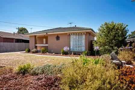 Charming and affordable home in Corio