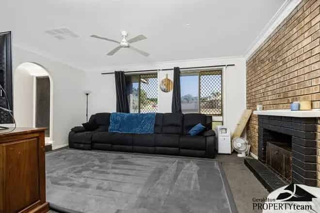 House For Sale , 7, Joshua Way, Geraldton, Western Australia