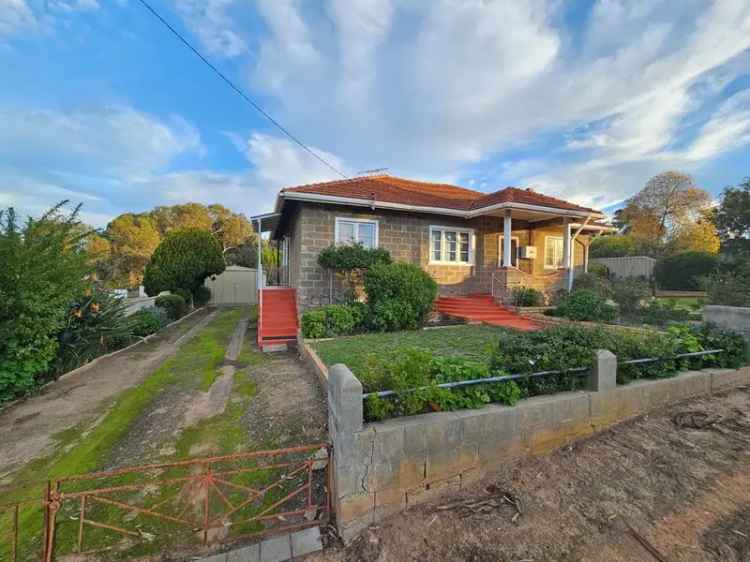 Unique Handmade Block Home Near Amenities