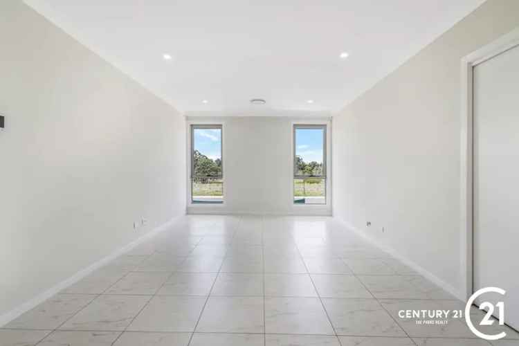 2 Calingiri Street, Austral NSW 2179 - House For Lease