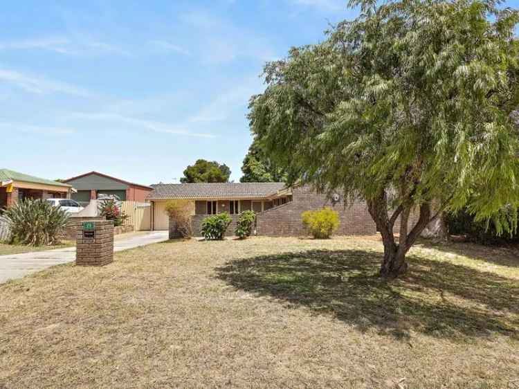 785sqm R40 Zoned Family Home Near Wanneroo Primary School