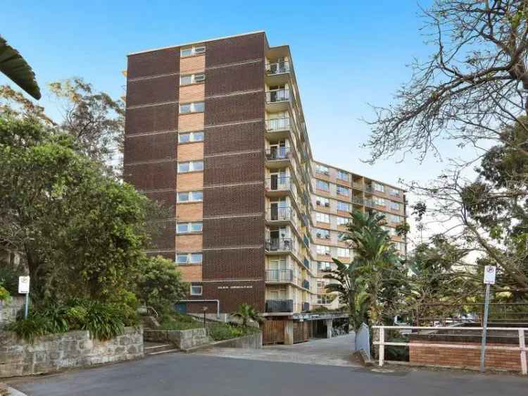 2 rooms apartment of 151 m² in Sydney