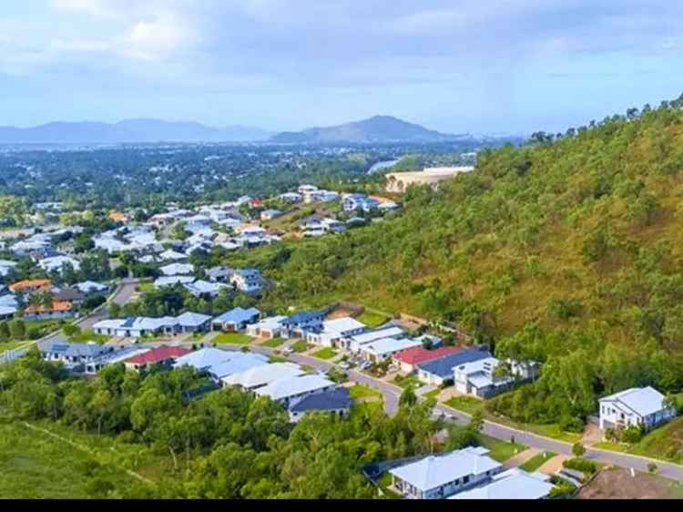 Elevated Vacant Block with Views to Pallarenda and Magnetic Island