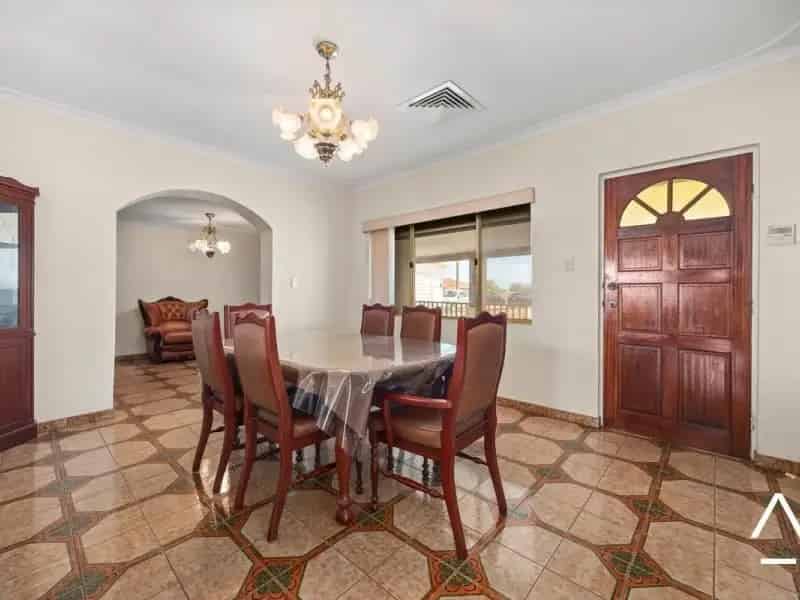 House For Sale , City of Cockburn, Western Australia