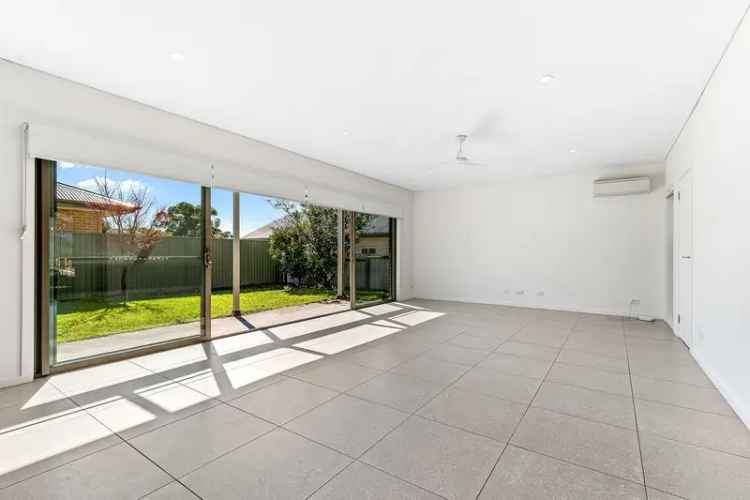 Real Estate For Lease - 20B Belmont Street - Sutherland , NSW