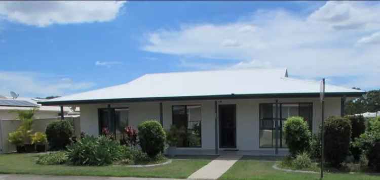 Buy House in Palm Lake Resort Waterford with 2 Bedrooms and Outdoor Alfresco