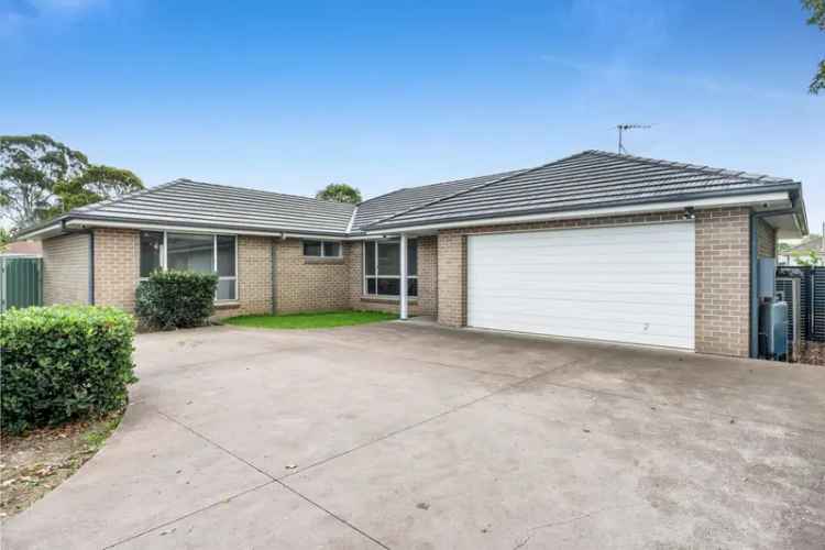 4 Bedroom Family Home in Tahmoor NSW