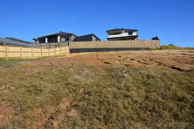 Land For Sale , 50, Gleneagles Drive, City of Latrobe, Victoria
