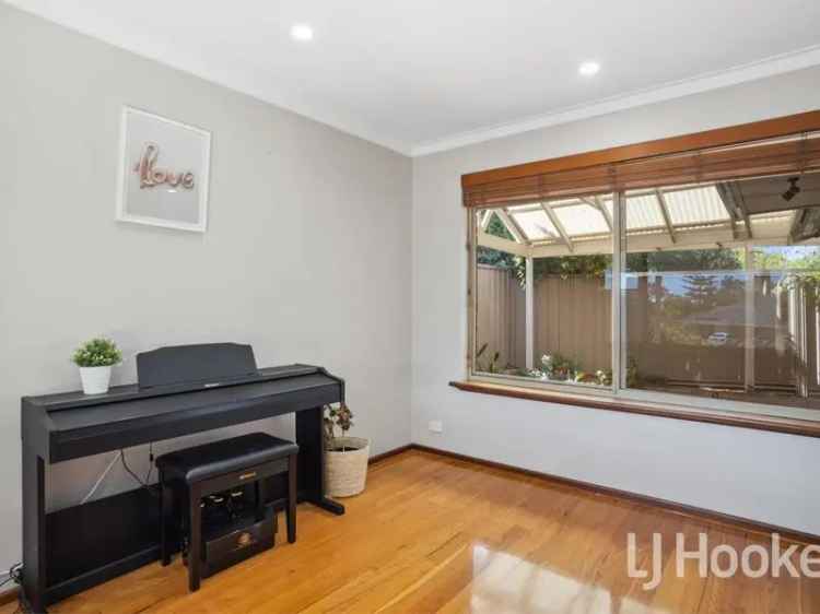 House For Sale in City of Canning, Western Australia