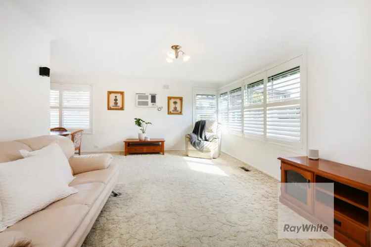 Family Home 5 Bed 2 Bath Gladstone Park