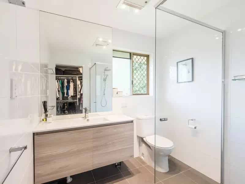 House For Sale , 11, Selleck Close, City of Brisbane, Queensland