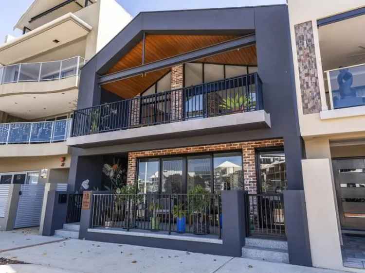 House For Sale in City of Mandurah, Western Australia