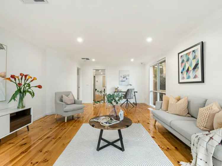 Exquisite Fully Renovated Residence Near Jackson Court