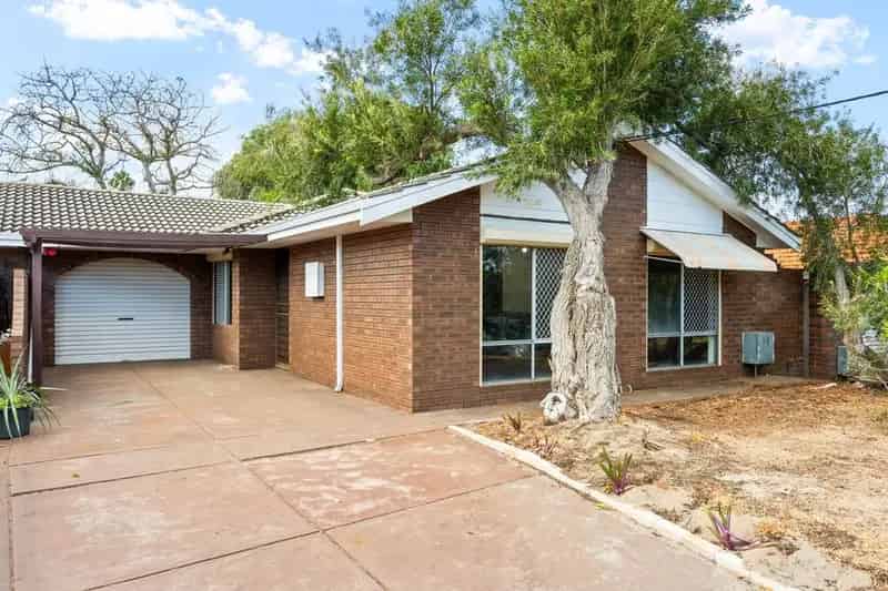 Duplex/Semi-detached For Sale - 34A Blackmore Avenue, Girrawheen WA 6064