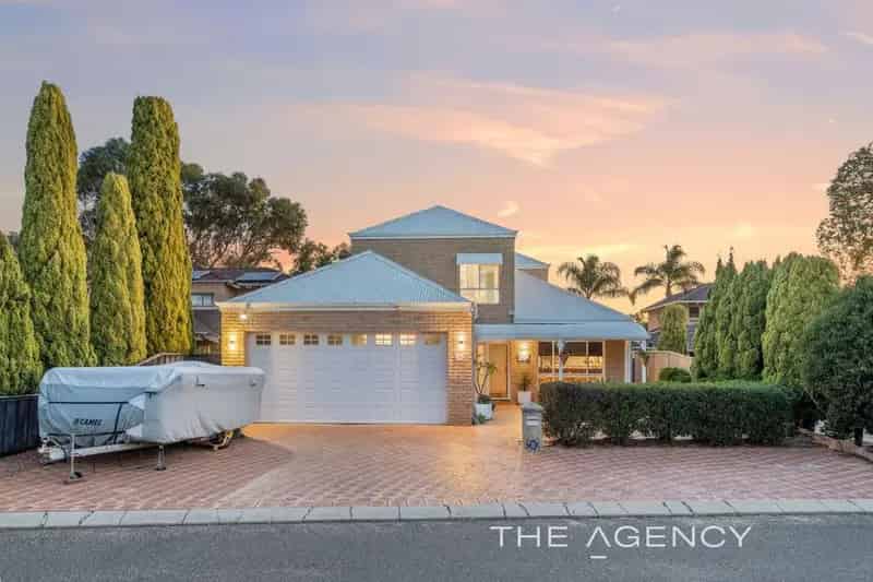 House For Sale - 9 Princeville Tor, Connolly WA 6027