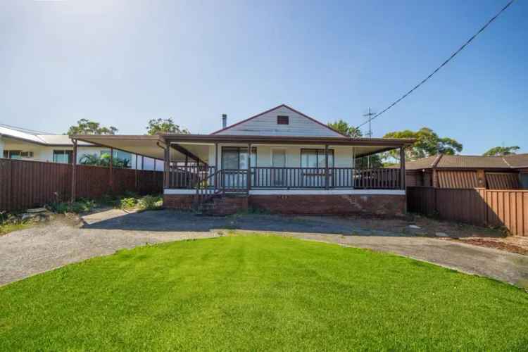 House For Rent in Gosford, New South Wales