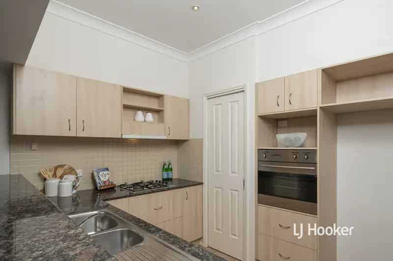 House For Sale , 1, Greg Norman Drive, Melbourne, Victoria