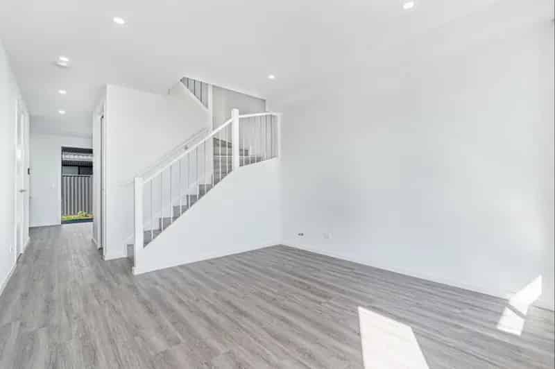 Elegant Family Haven in Marsden Park